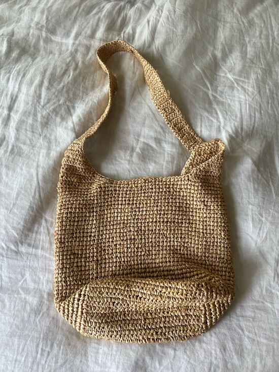 Jenni Kayne Handbags - Jenni Kayne Raffia crossbody Bag NWOT